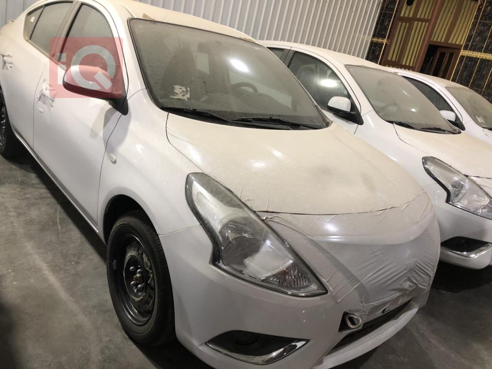Nissan Sunny